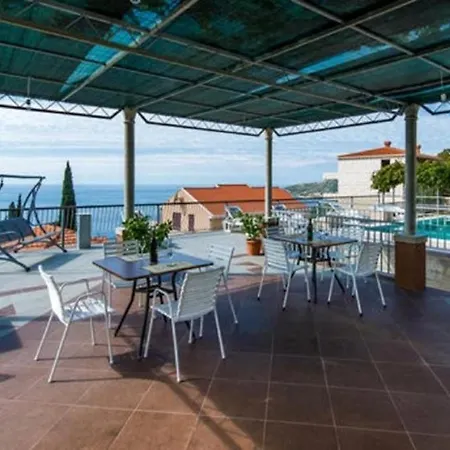 Klis -studio With Terrace - 2 مْليني